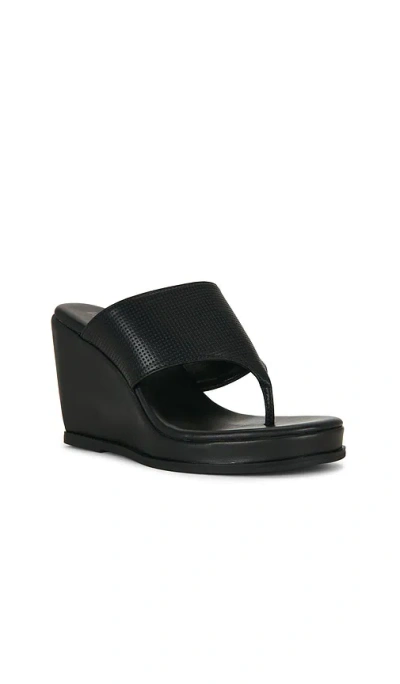 Niihai Spring Wedge In Black