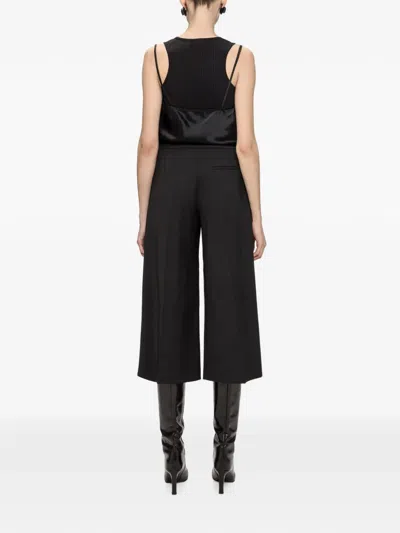 Nissa Wool Tailored Bermuda Pants In Black