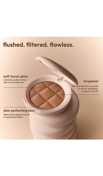 Iconic London Soft Touch Bronzer In Tan