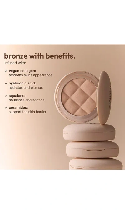 Iconic London Soft Touch Bronzer In Beige