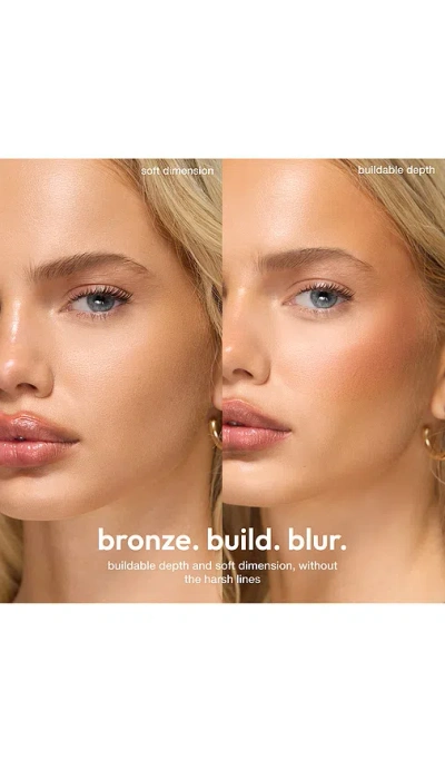 Iconic London Soft Touch Bronzer In Tan