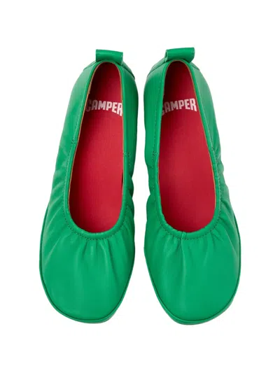 Camper Right Left Pumps In Green