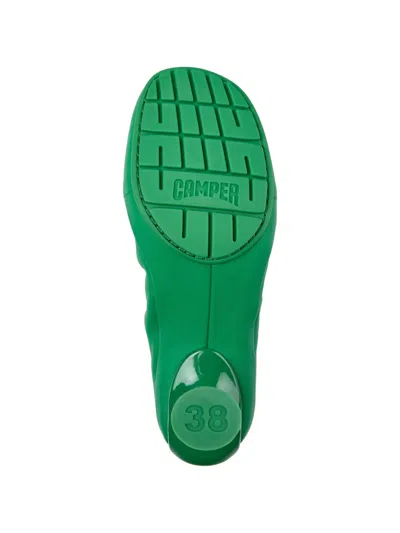 Camper Right Left Pumps In Green