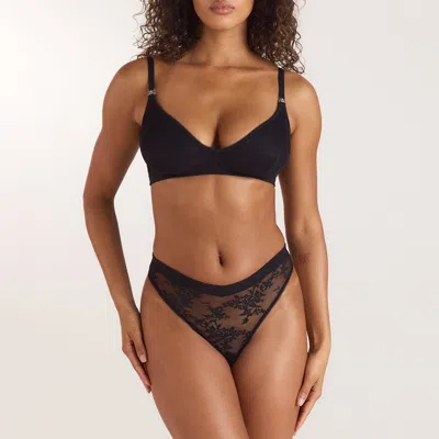 Lounge Black In Black