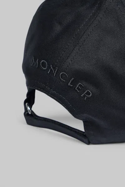Moncler Baseball Cap In Black