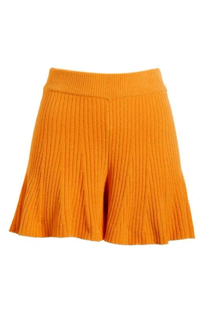 Ugg ® Jodee Lite Shorts In Yellow