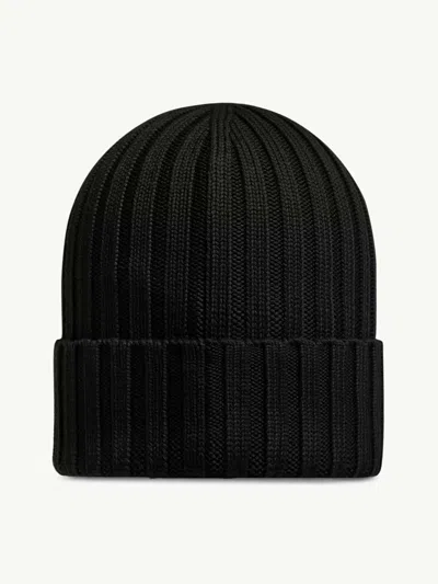 Moncler Logo Wool Beanie In Black