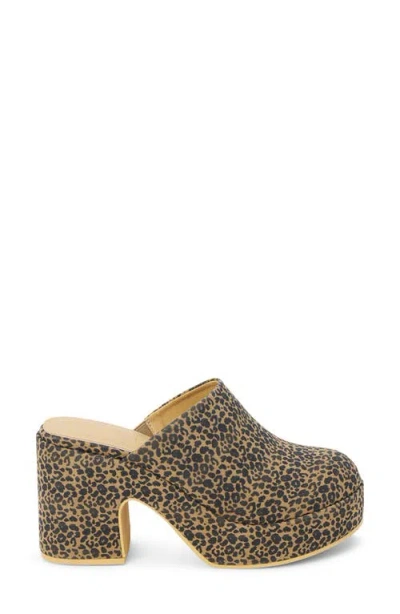 Matisse Jayde Platform Pump In Tan Leopard Fabric