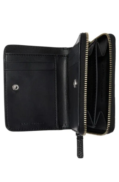 Marc Jacobs Daisy Print Bold Mini Compact Wallet In Black Multi