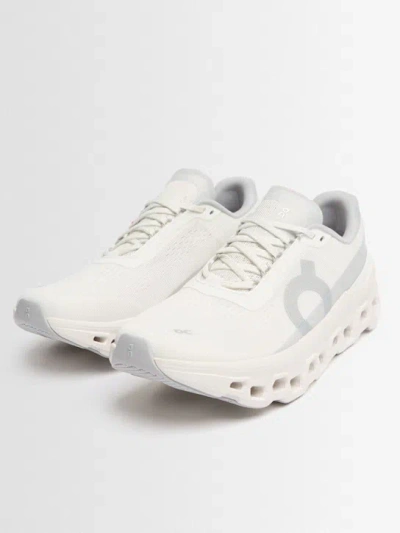 On High-sole Sneaker For Women In White