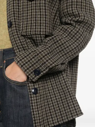 Closed Houndstooth-pattern Button-up Jacket In Brown