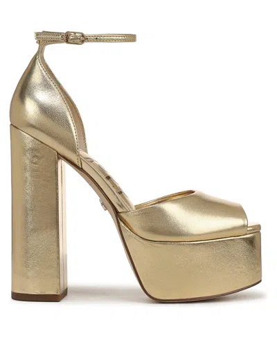 Sam Edelman Kirra Platform Sandal In Amber Gold Patent Leather