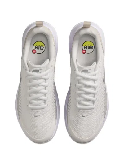 Nike Air Max Nuaxis Se Sneakers In Multi
