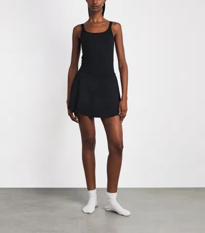 Skims Smooth Layers Mini Skort In Black