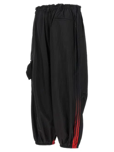 Y-3 Technical Polyester Cargo Pants In Negro