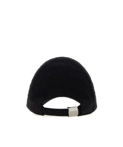 Gucci Versatile Adjustable Cap With Curved Brim In Black