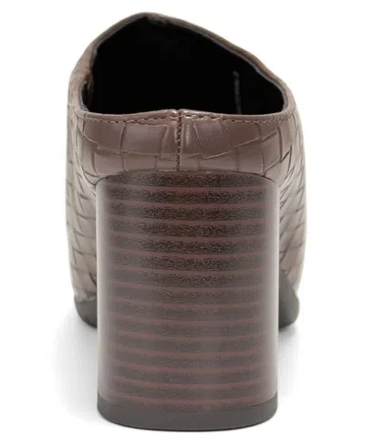 Aerosoles Maddy Mule In Java Woven Faux Leather