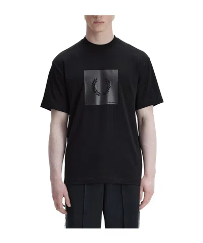 Fred Perry Printed T-shirt In Black