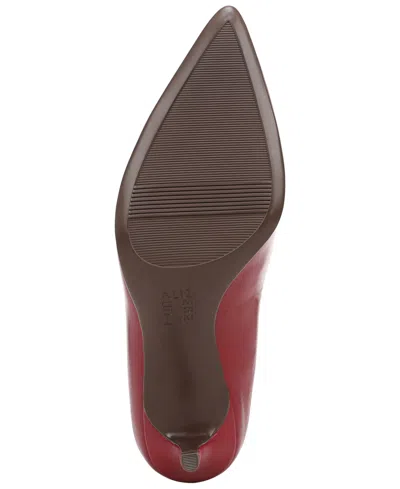 Naturalizer Everly Pump In Red