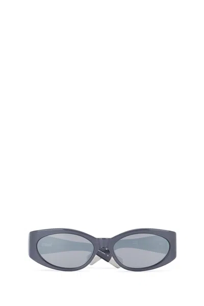 Jacquemus Oval Frame Thick Temples Sunglasses In Gray
