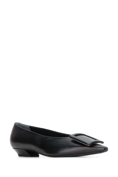 Roger Vivier Pointy Covered B Ballerina In Black