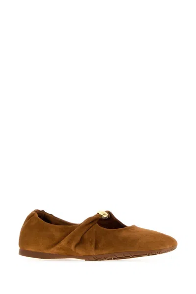 Loewe Pebble Flat In Brown