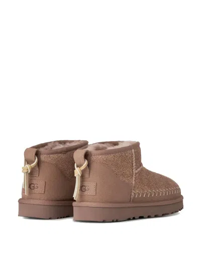 Ugg Australia Boots In Brown