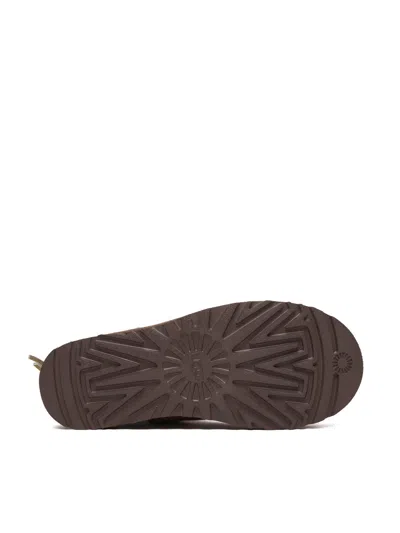 Ugg Australia Boots In Brown