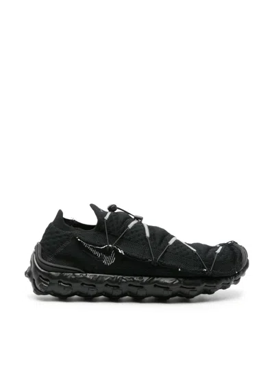 Nike Mindbody Sneaker In Black