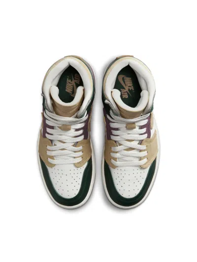 Nike Sneaker In Multi