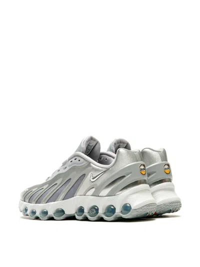 Nike Air Max Dn8 Sneakers In Silver