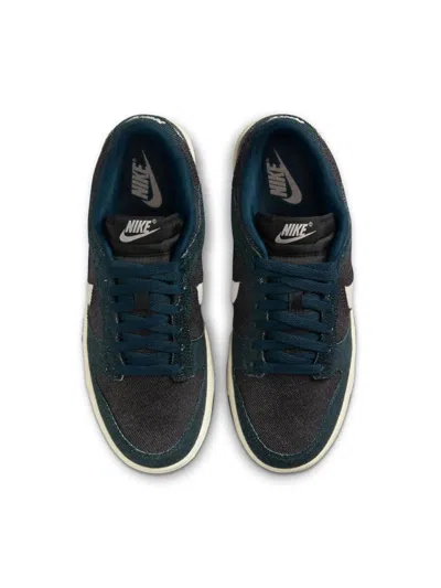 Nike Dunk Low Sneakers In Blue