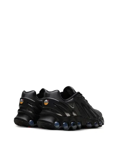 Nike Air Max Dn8 Sneaker In Black