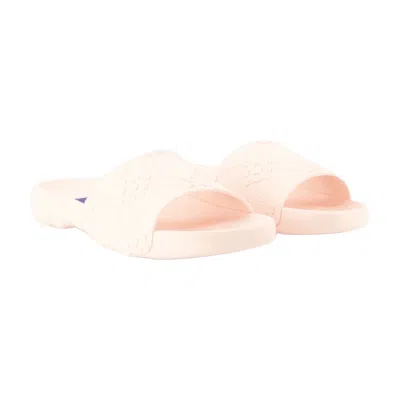 Burberry Embossed Pattern Slides Flat Sole Open Toe In Pink