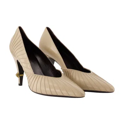 Versace T.90 Pump In Ivory