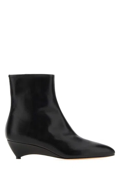 Jil Sander Arc Leather Ankle Boots In Black