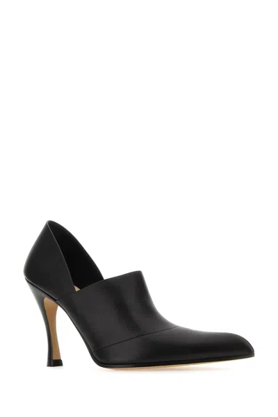 Loewe Pointed-toe Leather Heel In Black