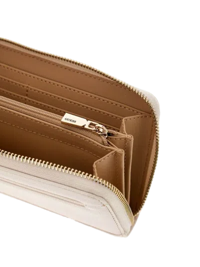 Guess Wallet In White