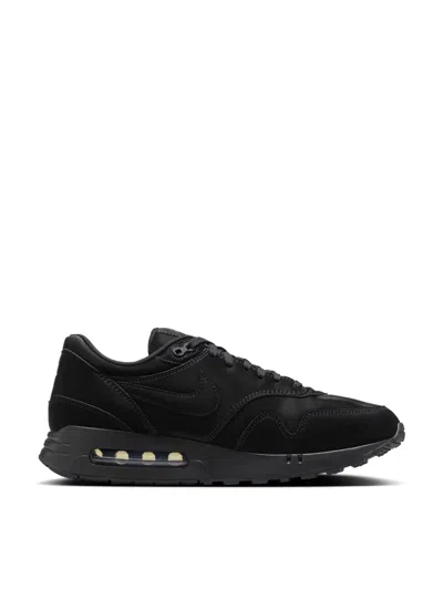 Nike Air Max Sneaker In Black
