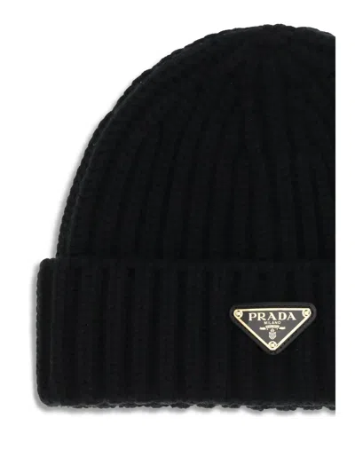 Prada Pr1hc3902dzlf0002bb Ribbed Wool Beanie In Black