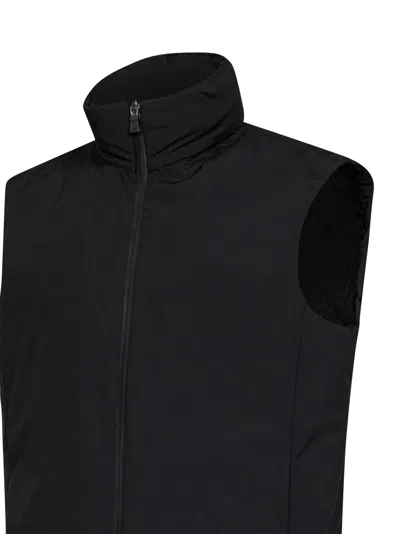 Herno Padded 2-layer Windstopper Vest In Black