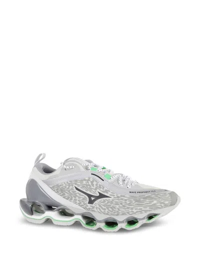 Mizuno Wave Prophecy Sneaker In Silver
