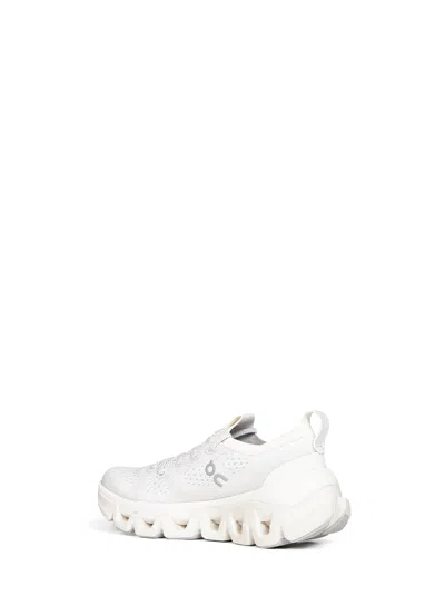 On Cloud X Tempo Trainers In White
