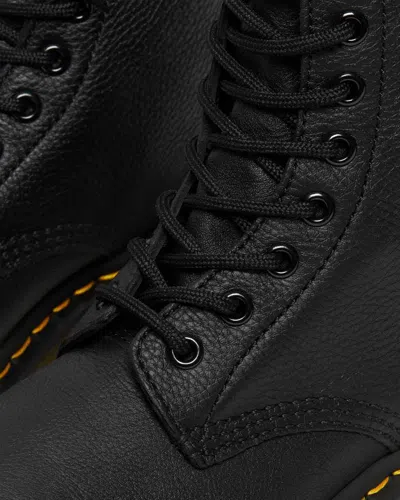 Dr. Martens Boot In Black