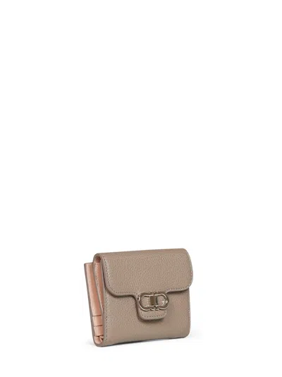 Ferragamo Compact Wallet In Neutral