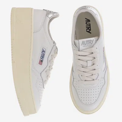 Autry Medalist Platform Sneaker In White