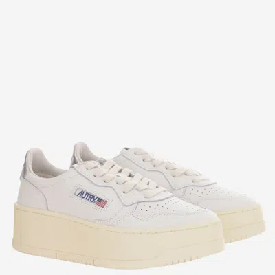 Autry Medalist Platform Sneaker In White