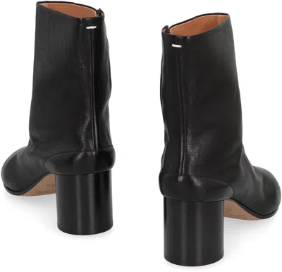Maison Margiela Tabi Boot In Black