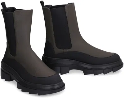 Stuart Weitzman Chelsea Boot In Gray