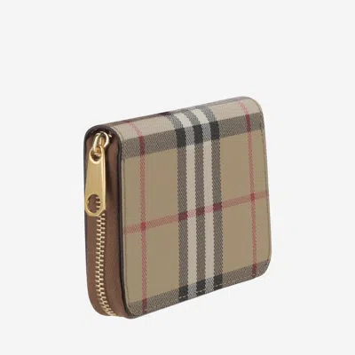 Burberry Check Pattern Wallet In Beige